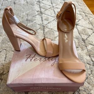 Nude chunky heel